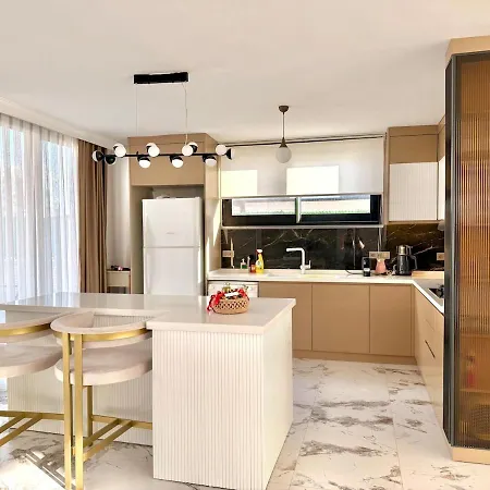 Newly Built Brand-new Design With Private Pool Vila *