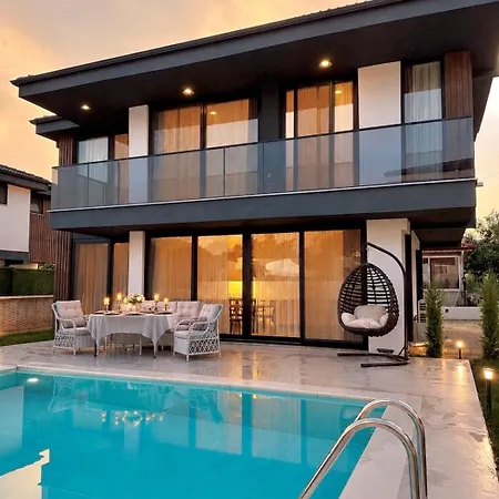 Newly Built Brand-new Design With Private Pool Vila *